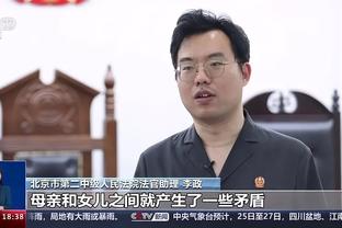 美媒转发沃特斯vs广州集锦 网友评论：他看起来像马克西